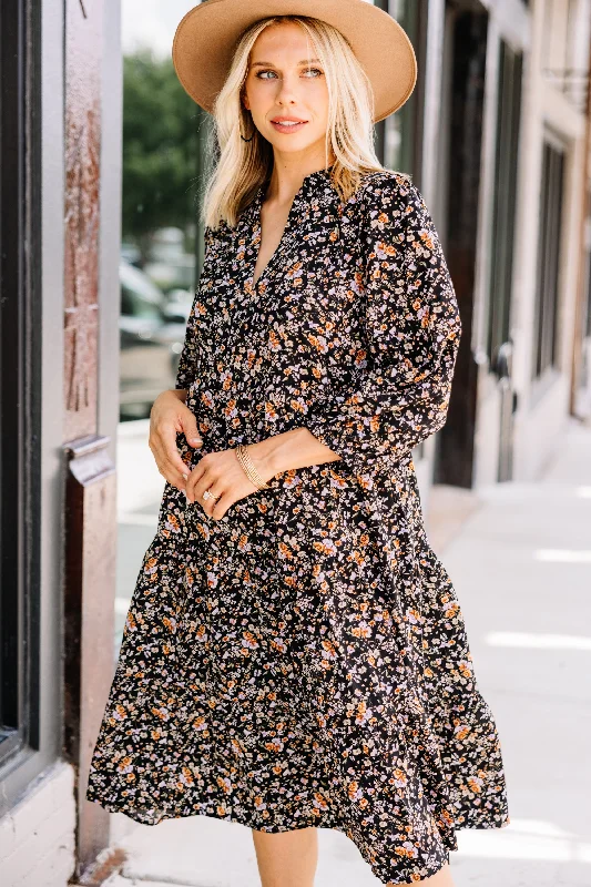 All Eyes On You Black Ditsy Floral Midi Dress