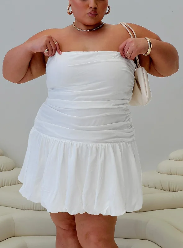 Glamour Girl Strapless Bubble Hem Mini Dress White Curve